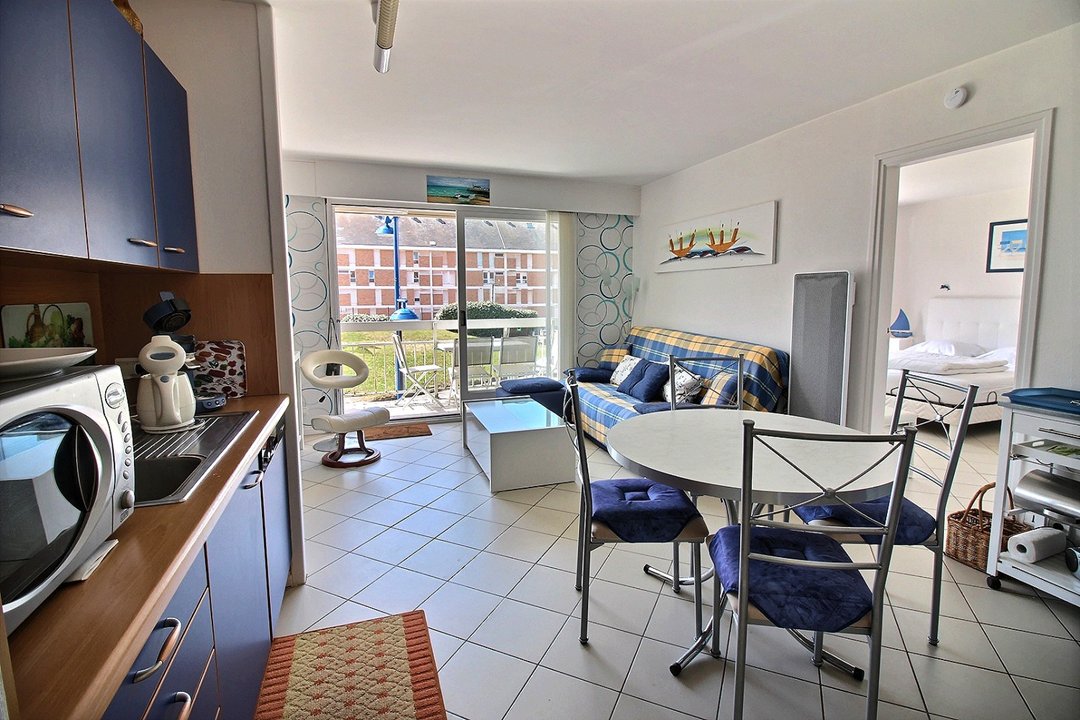 /picture/helios/116215201/BOURNONVILLE C1/5_2026-02-24CET16h00-10.jpg